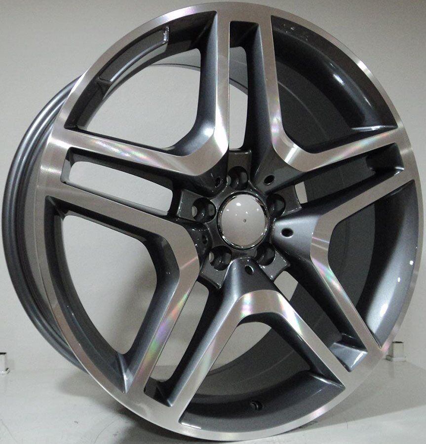 BK 852 8.5x19inç 5x130 et48 84.1 BLACK Machined Çelik Jant