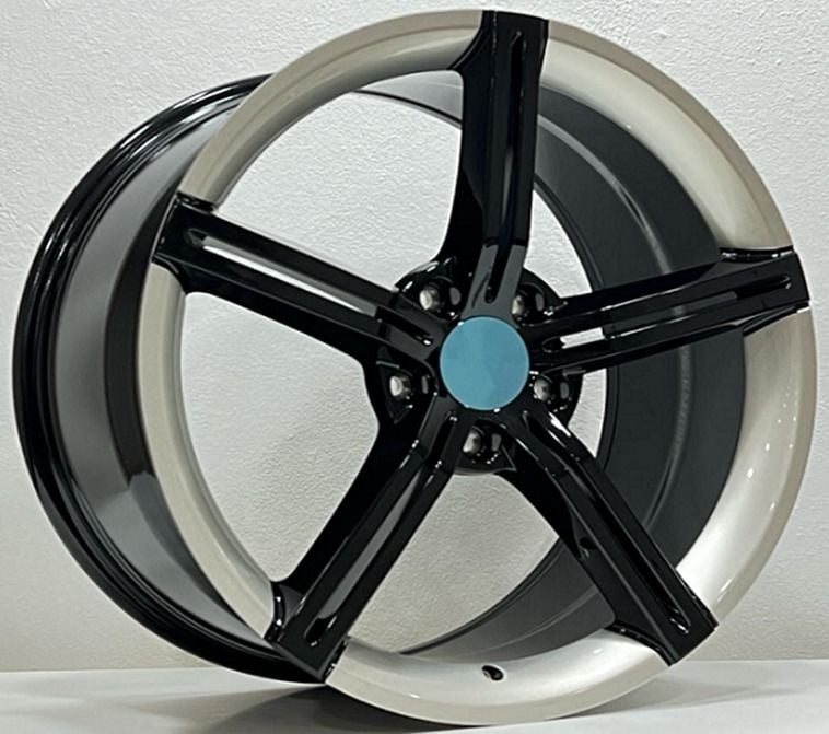 FRM FPS 24 11.5X21İNÇ 5X130 ET66 71.6 BLACK+SILVER XL ÇELİK JANT
