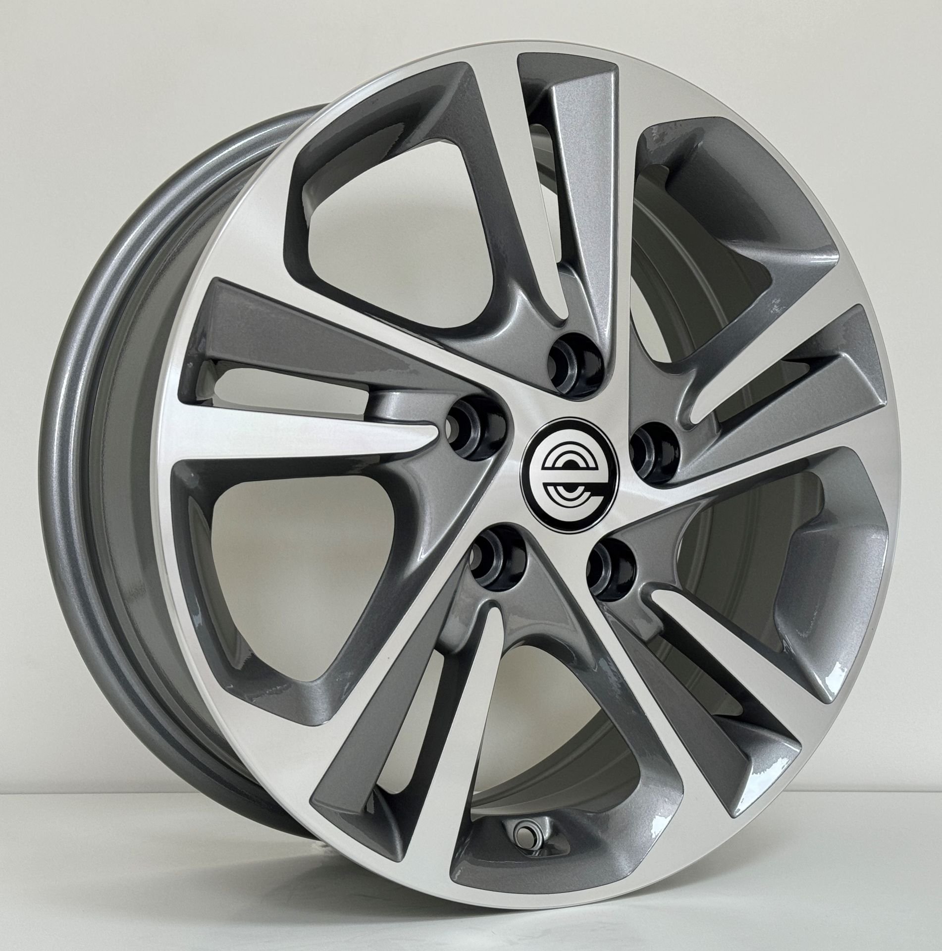 EXP HHY0019 7X17İNÇ 5X114.3 ET45 67.1 GUN MACHINED XL ÇELİK JANT
