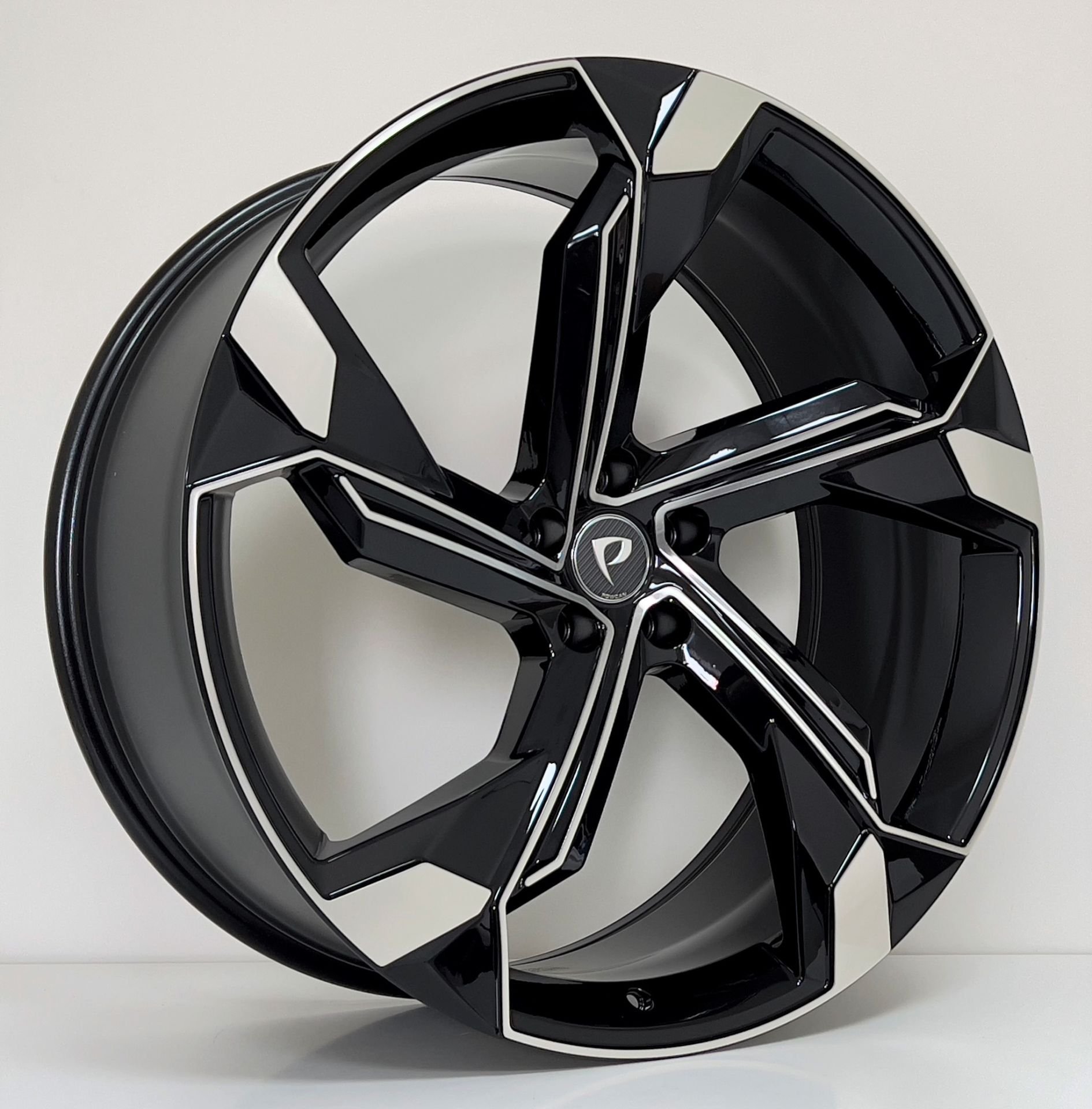 BKY 1201 10X23İNÇ 5X112 ET15 66.45 BLACK MACHINED XL ÇELİK JANT