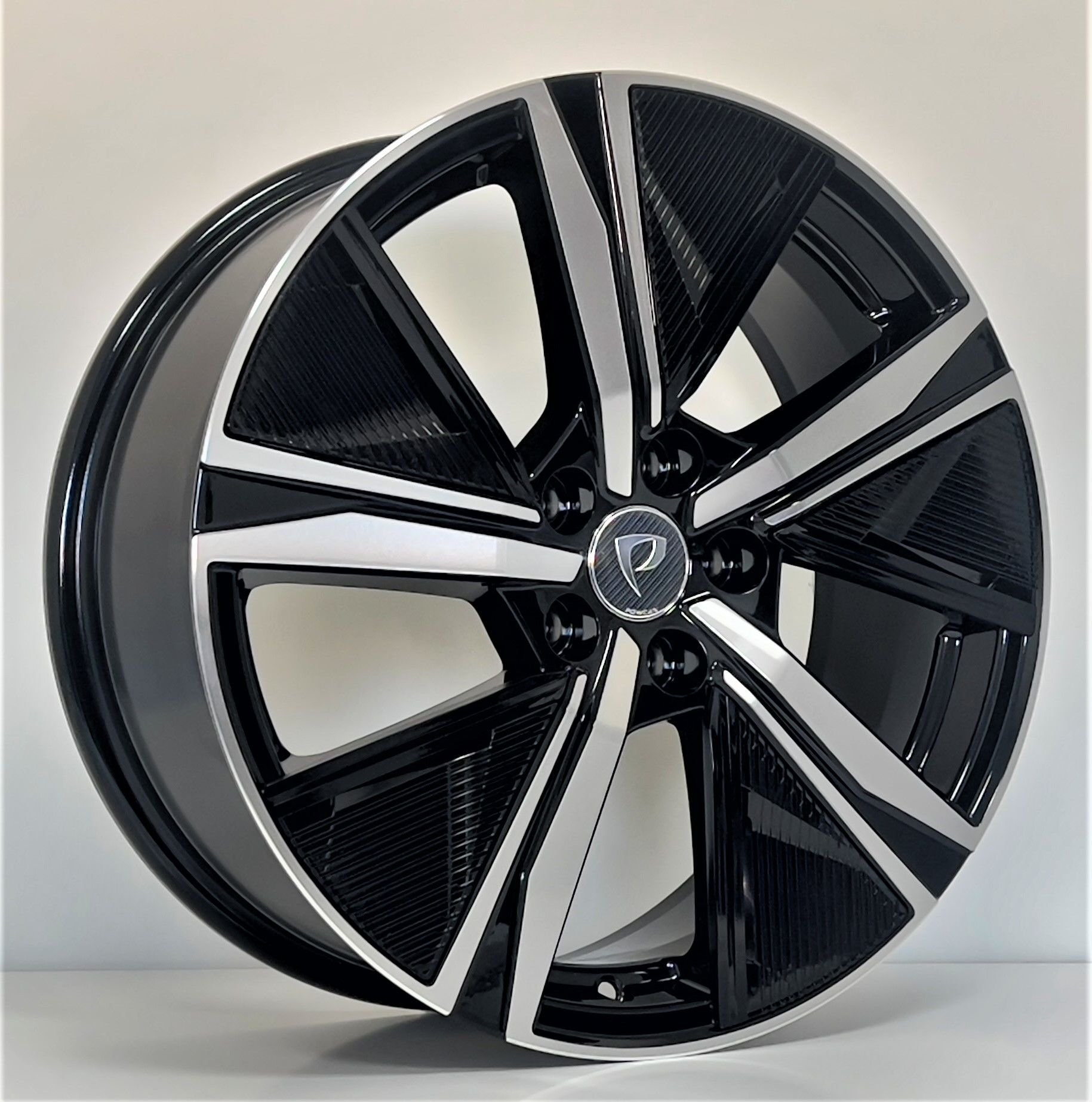 BKY 1187 7.5X18İNÇ 5X108 ET44 65.1 BLACK MACHINED XL ÇELİK JANT