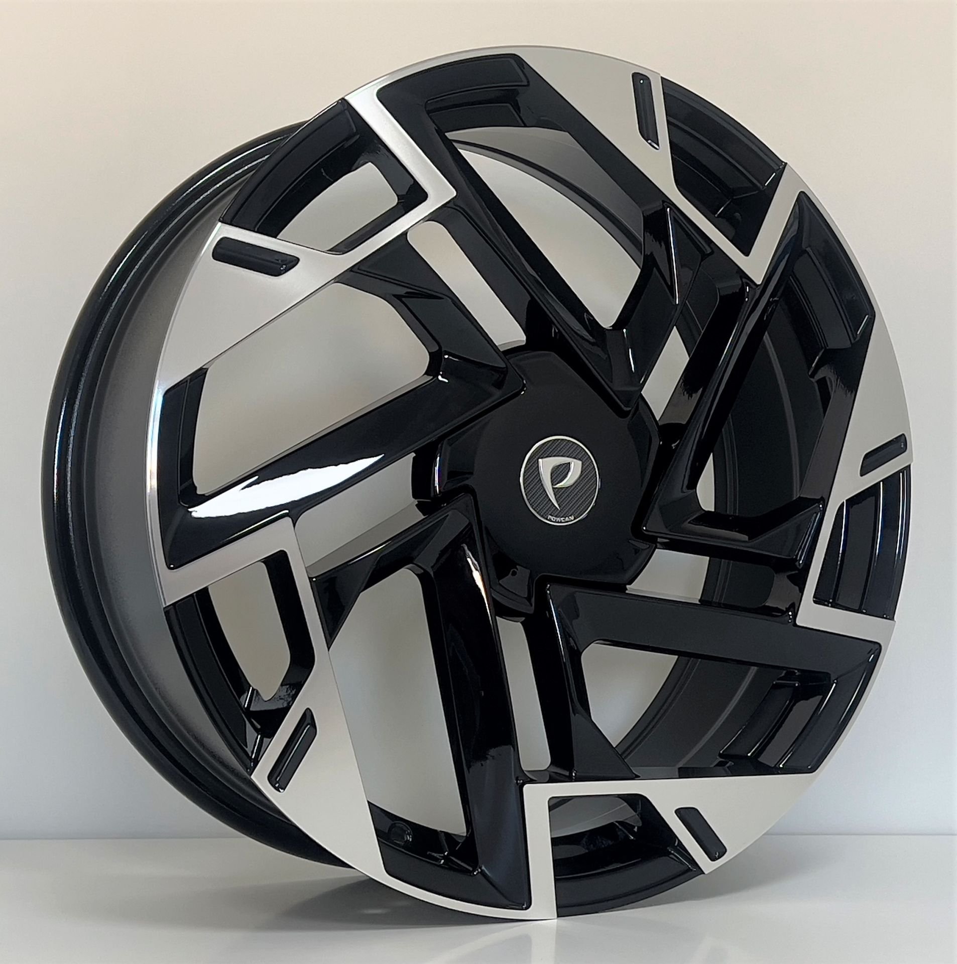 BKY 1223 7.5X18İNÇ 5X114.3 ET51 67.1 BLACK MACHINED XL ÇELİK JANT