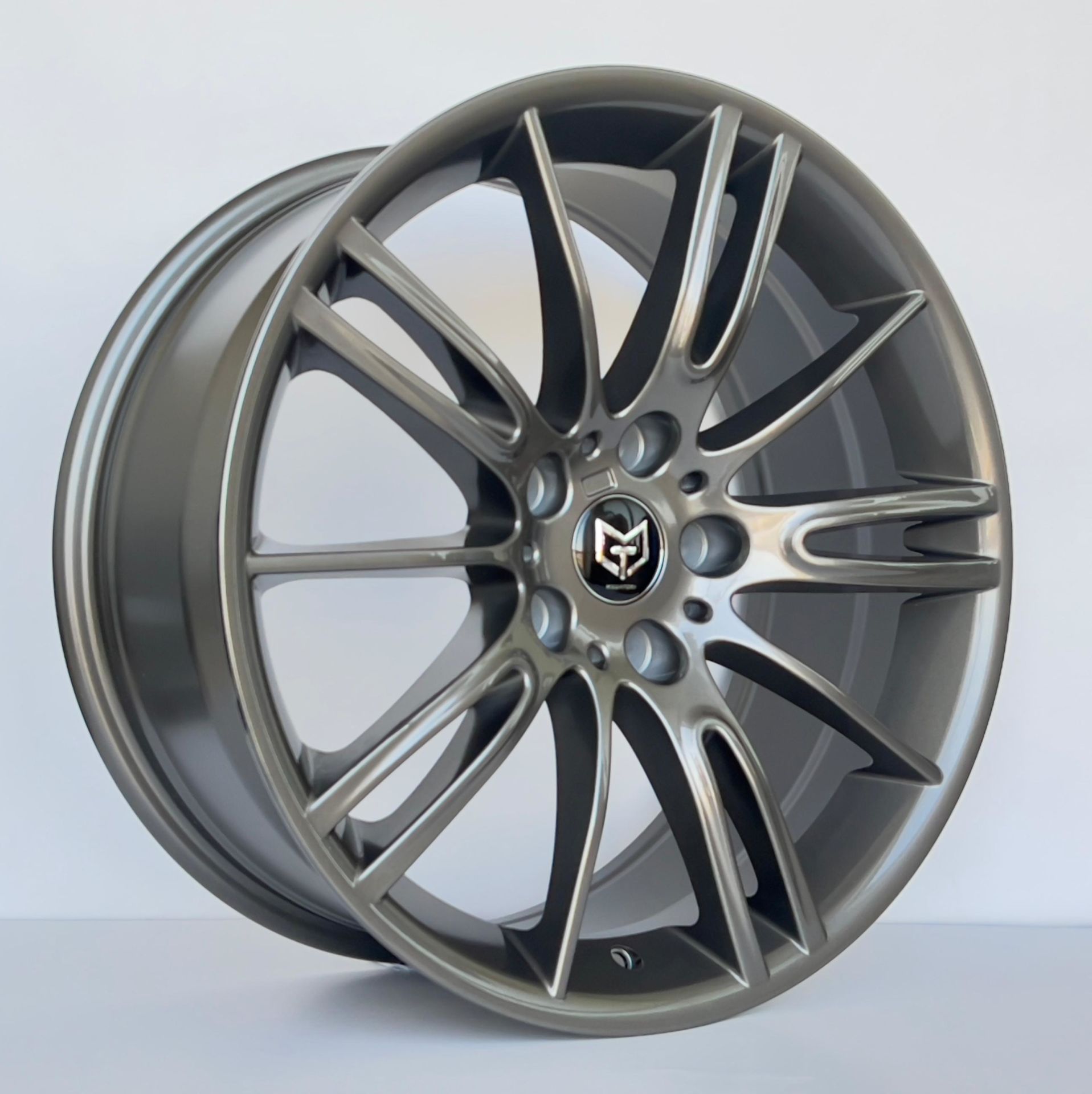 TORKD 6802 8X18inç 5X120 ET35 72.56 GUN MACHINED XL ÇELİK JANT