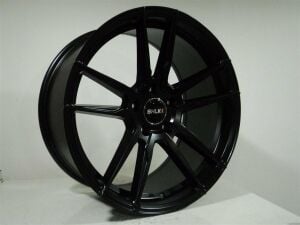 SLK 8023 8x18inç 5x112 et38 73.1 MAT BLACK Machined Çelik Jant