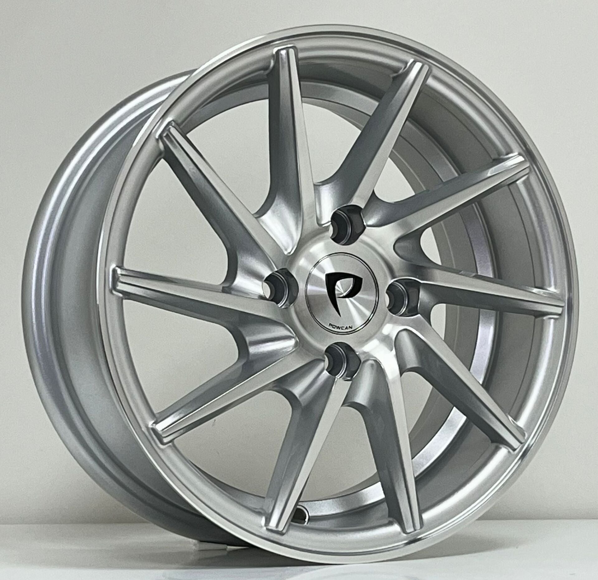 BK 885B 7X15inç  4X100 ET35 73.1 SILVER MACHINED çelik jant