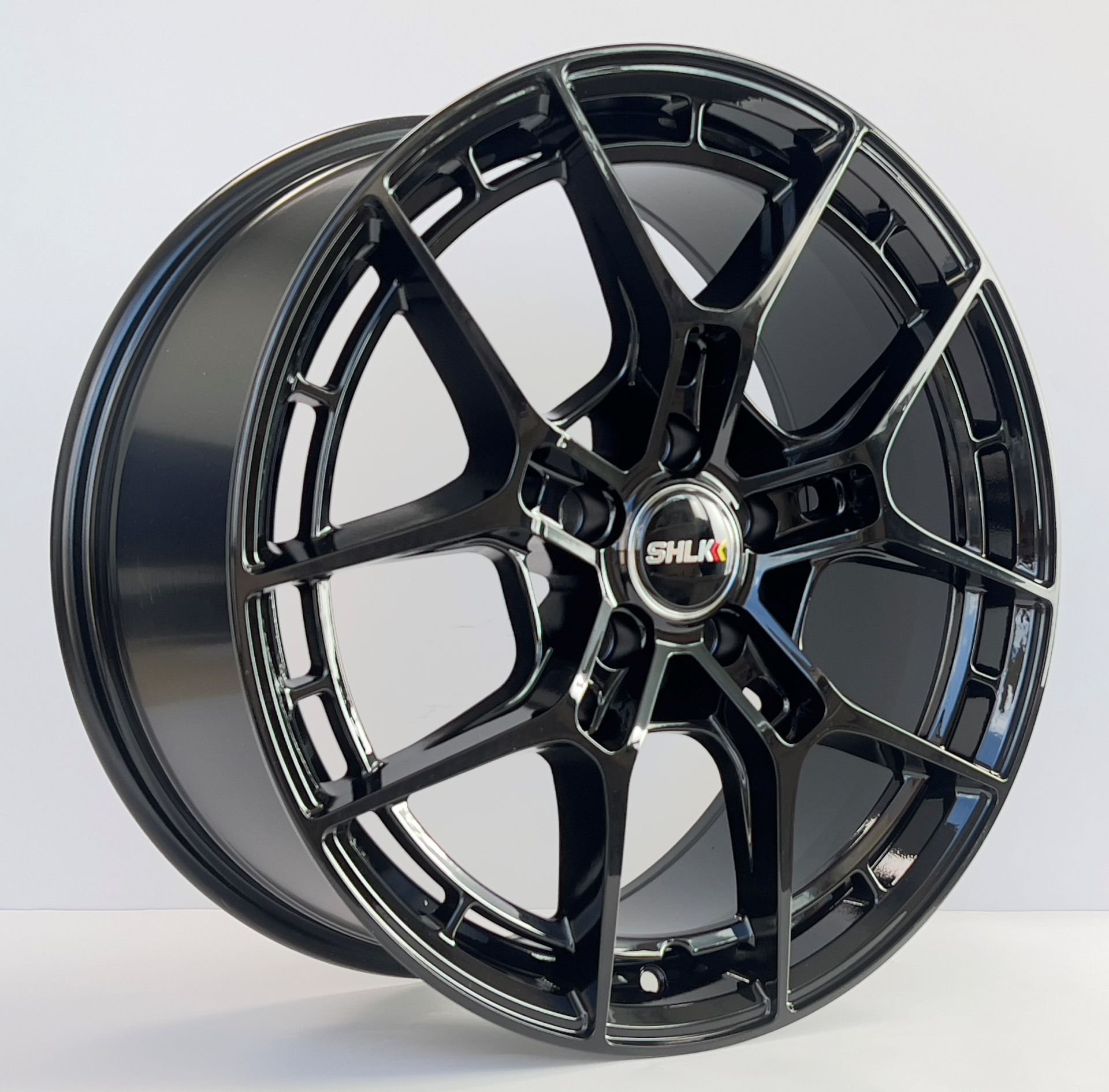 SLK 1955 8X18İNÇ  5X112 ET45 73.1 BLACK ÇELİK JANT