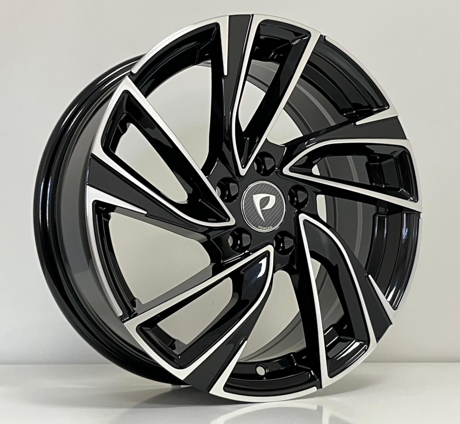 BK 5772 6.5X15inç  5X100 ET35 57.1 BLACK MACHINED XL çelik jant